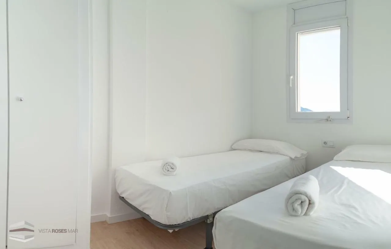 Vista Roses Mar - Penthouses Apartment