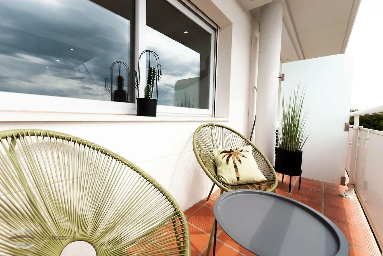 Vista Roses Mar - Penthouses Apartment
